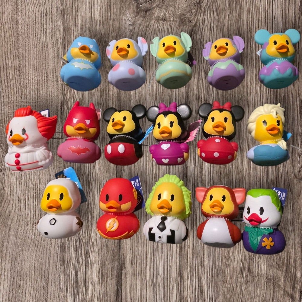 NWT Set Of 16 Disney, WB, & DC Comics Rubber Ducks Collection! Free Shipping!